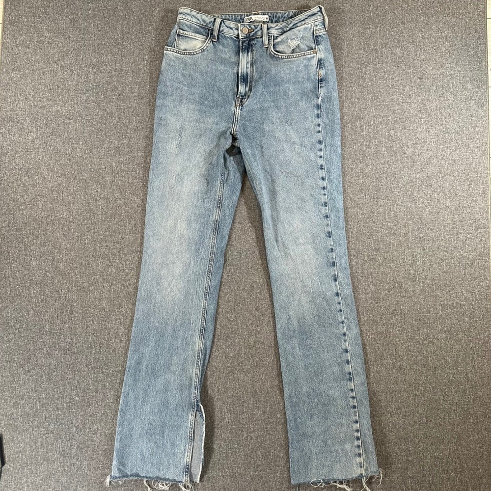 Zara High Rise Straight Leg Jeans Blue Light Wash Raw Hem Side Slit Womens 6